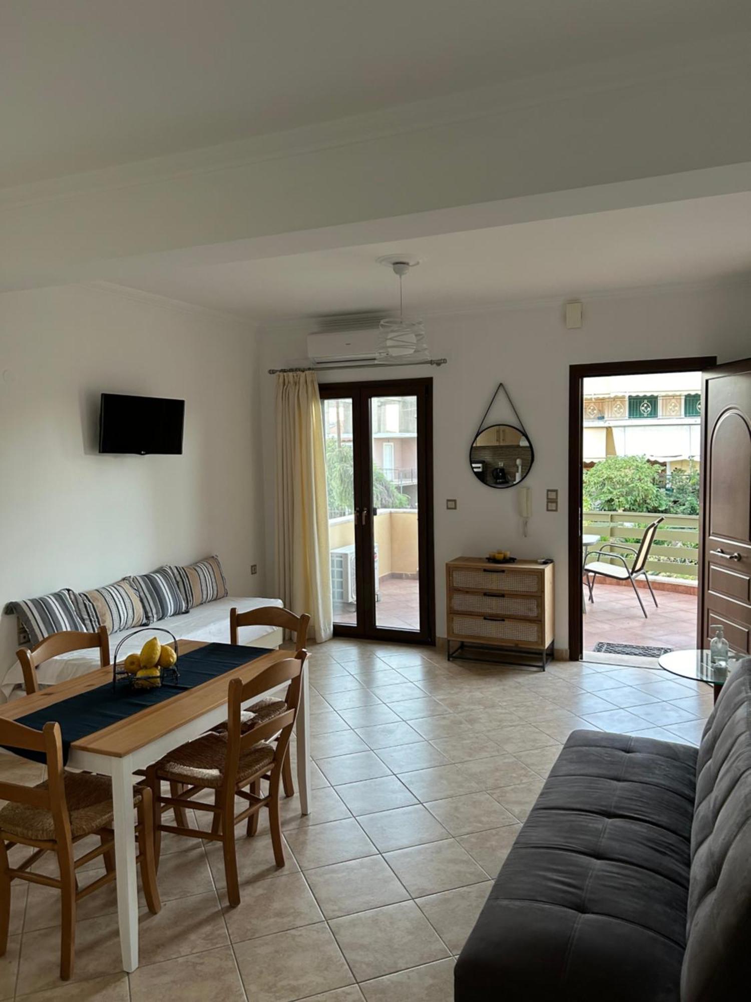 Aria Apartments Apolpaina Luaran gambar